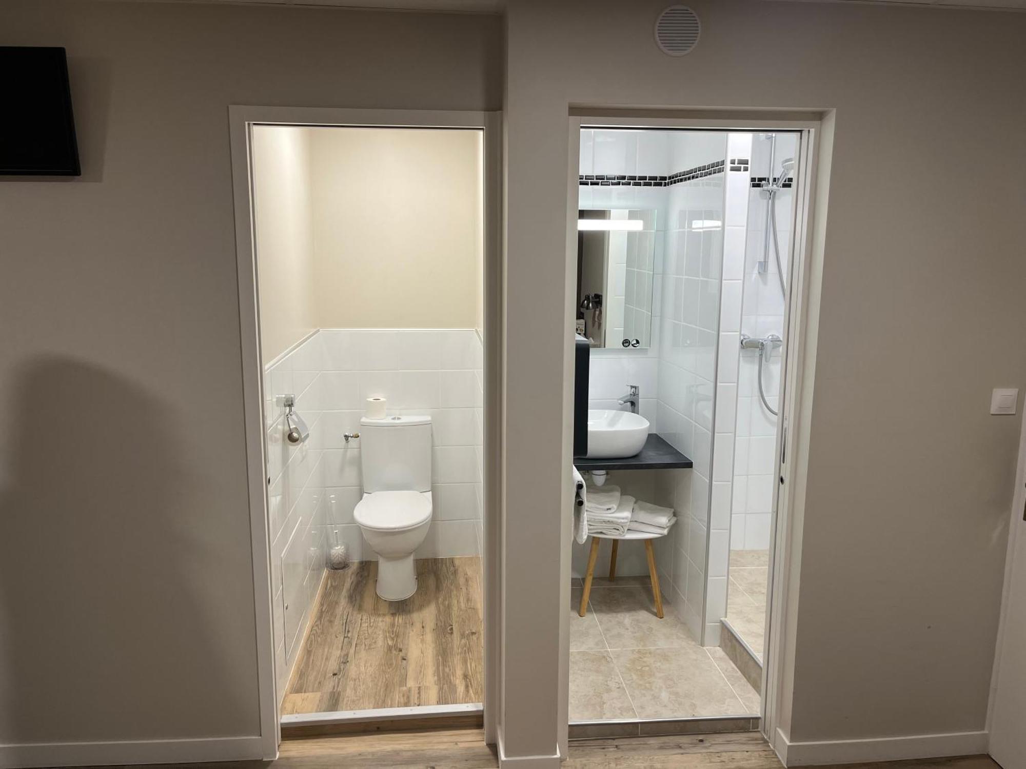 Nouvel Hotel Lons-le-Saunier Zewnętrze zdjęcie