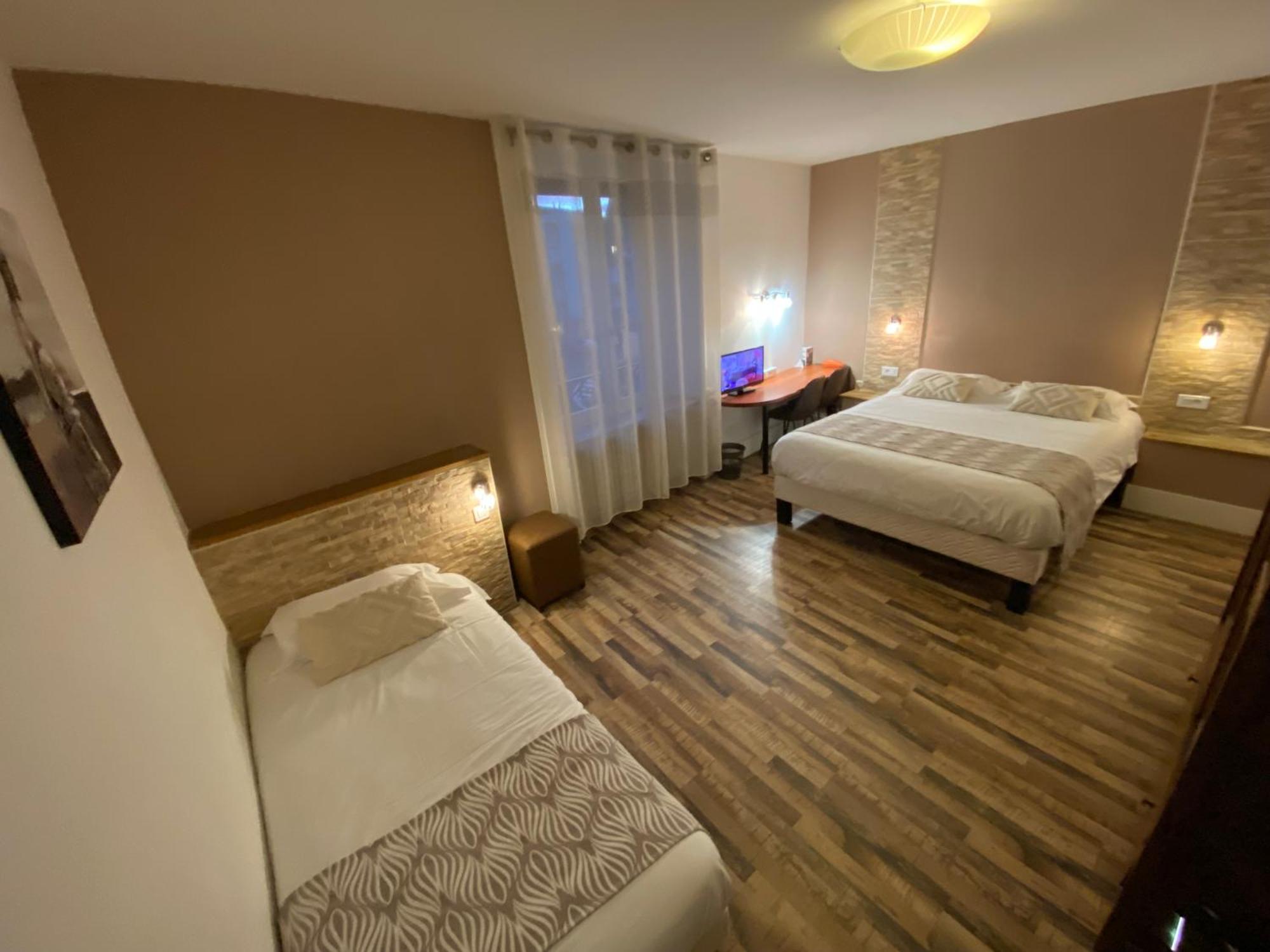Nouvel Hotel Lons-le-Saunier Zewnętrze zdjęcie