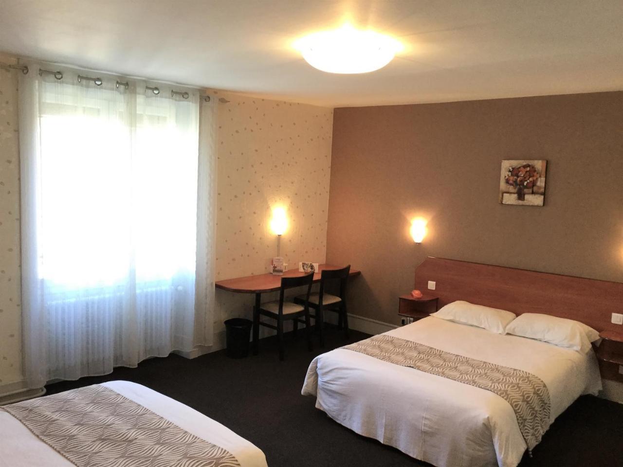 Nouvel Hotel Lons-le-Saunier Zewnętrze zdjęcie